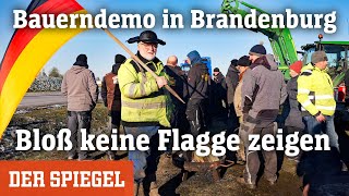 Bauerndemo in Brandenburg Bloß keine Flagge zeigen  DER SPIEGEL [upl. by Eilime954]