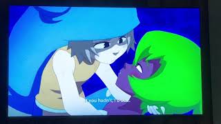 Yugo kiss Amalia Wakfu season 3 [upl. by Namie]