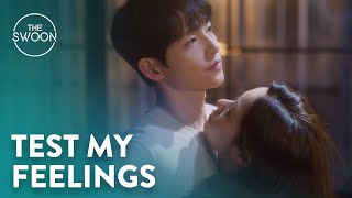 Jeon Yeobeen tests her feelings for Song Joongki with a hug  Vincenzo Ep 11 ENG SUB [upl. by Valerye]