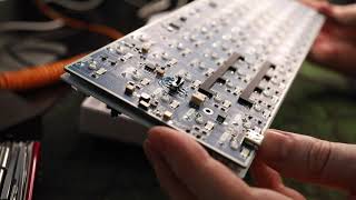 Useful tips for desoldering keyboard switches [upl. by Blalock]