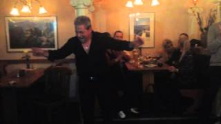 Griechisches Restaurant Irodion  Griechische LIVE Musik  Bouzoukia [upl. by Richel]