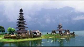 Gamelan Bali Balinese Gamelan  Traditional Music [upl. by Edurtreg]