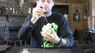 Aladdin Oil Lamp  How to change your wick [upl. by Tami]