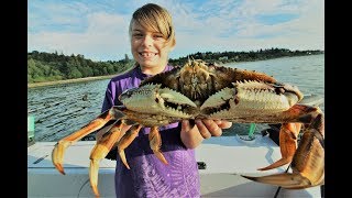 Catching Dungeness Crab in Puget Sound [upl. by Gonroff]