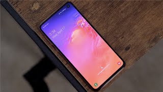 Samsung Galaxy S10e Review [upl. by Lizned]