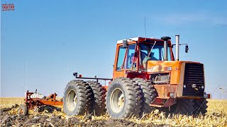 MASSEY FERGUSON 4880 Tractor Plowing [upl. by Victoir]