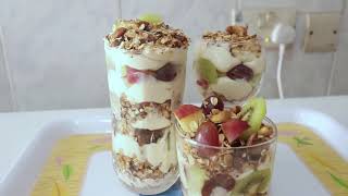 How To Make Parfait  Greek Yoghurt  Granola [upl. by Alebasi192]