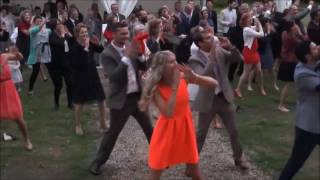 FlashMob Mariage [upl. by Mouldon378]