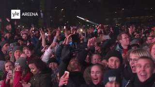 Darude  Sandstorm NYE 2016 countdown amp fireworks in Helsinki Finland [upl. by Shaun221]