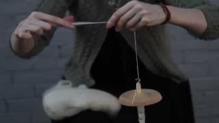 How to Spin Hi and Lo Whorl Styles on a Schacht Drop Spindle [upl. by Lincoln]