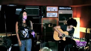 Alexandra Burke  Hallelujah Live Acoustic [upl. by Seltzer]