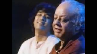 Ustad Alla Rakha Khan and Ustad Zakir Hussain in Live Concert Part 2 [upl. by Aydan913]