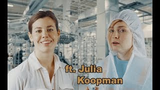 De Keuringsdienst van Waarde Tandpasta CC met Titia amp Julia [upl. by Shaine]