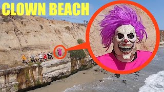 when you see this clown chasing you at Clown State Beach Do NOT let him throw you off the cliff [upl. by Haleehs924]