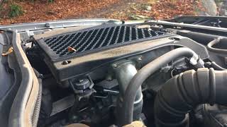 2015 Toyota Hilux  Vigo 30 D4D 1KDFTV Turbo diesel engine start up  rev sound [upl. by Chiquita]