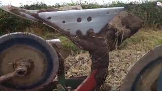 Beginners Guide To Ploughing Part 1 Plough Set Up And Tips [upl. by Nosretep]