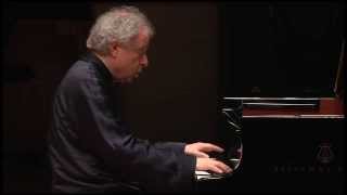 Sir Andras Schiff  Bach Piano concerto in F minor 2nd movement [upl. by Gerius]