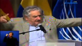 Discurso de José Mujica en la cumbre de UNASUR  Ecuador [upl. by Tenner]