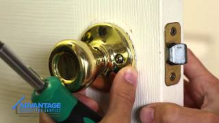 Fixing a Stuck Door Latch [upl. by Faunie]