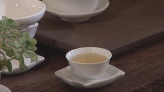 How To Make Your Own Lemon Balm Tea [upl. by Ycniuqal719]